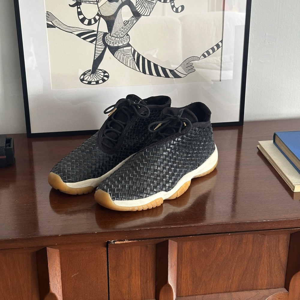 Jordan Future « black gum » 2014
